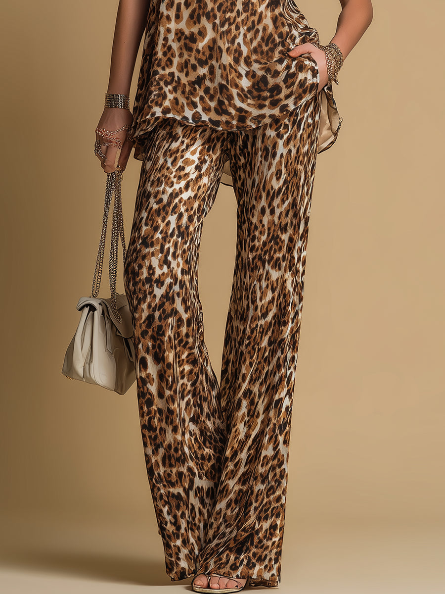 Gabriella | Compleet met Mouwloze Luipaard Top en Flared Broek