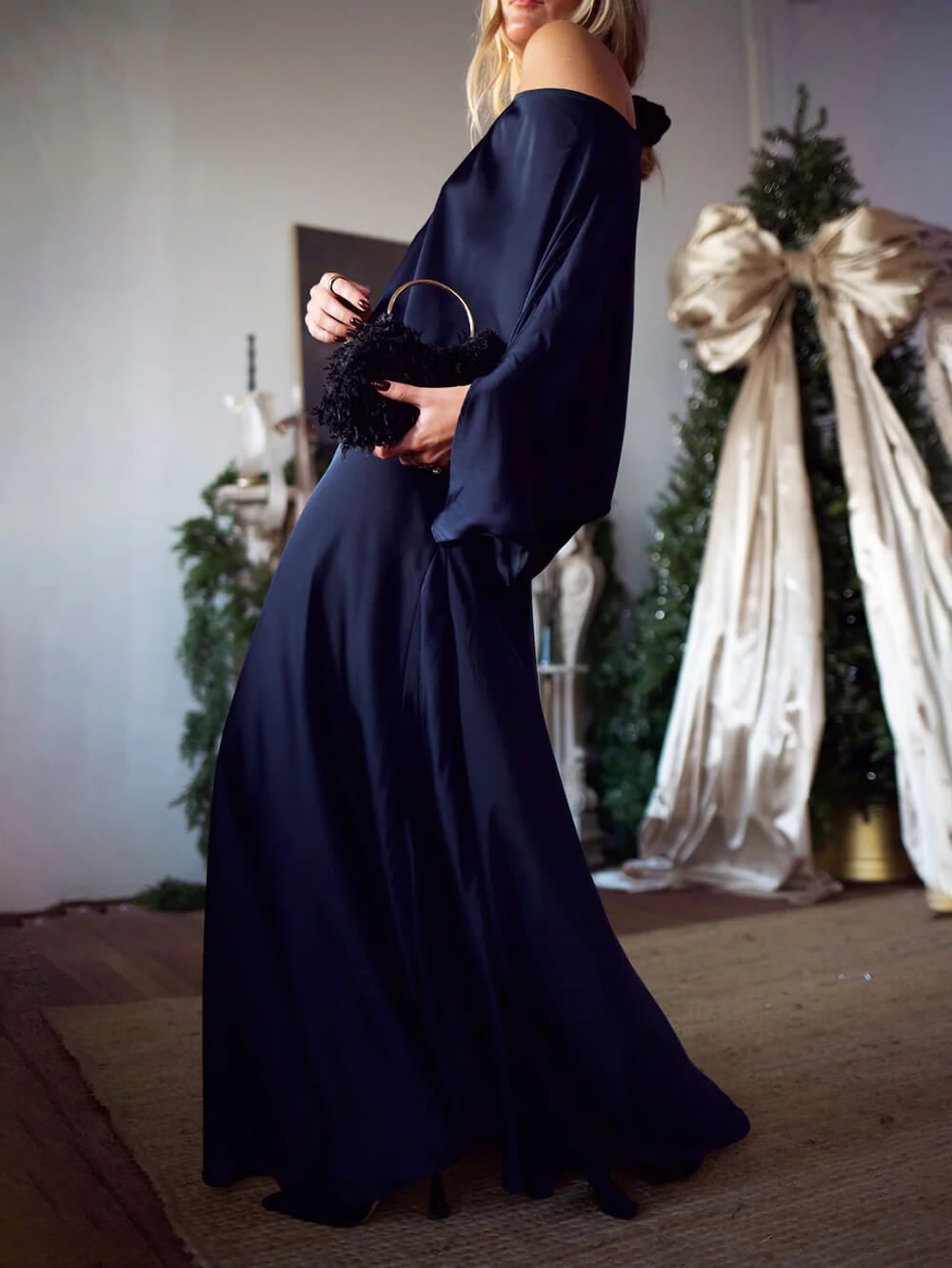 Exquise Satijnen Plissé Shirt en Hoge Taille Maxi Rok Set
