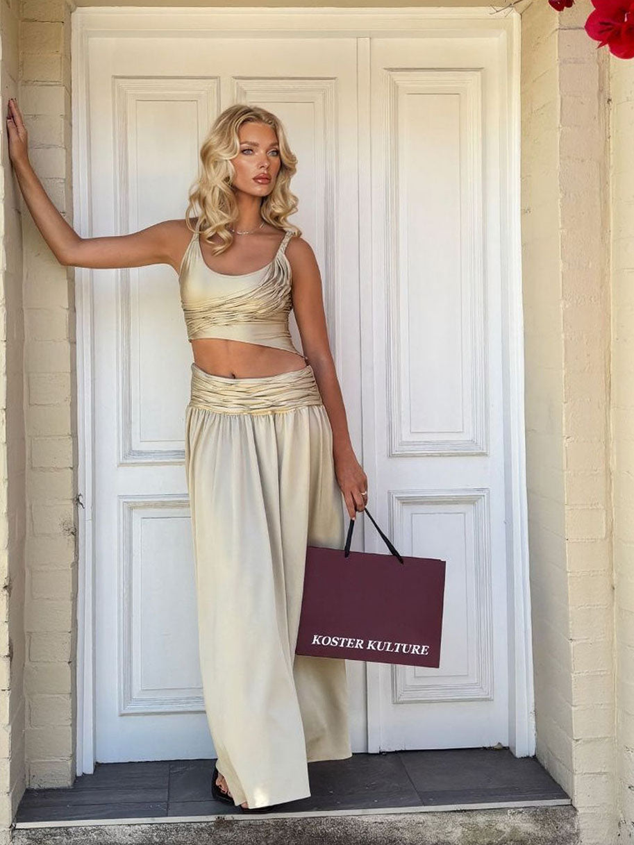 Elegante Gerimpelde Cropped Top Met Één Schouder En Brede Pantalon Set