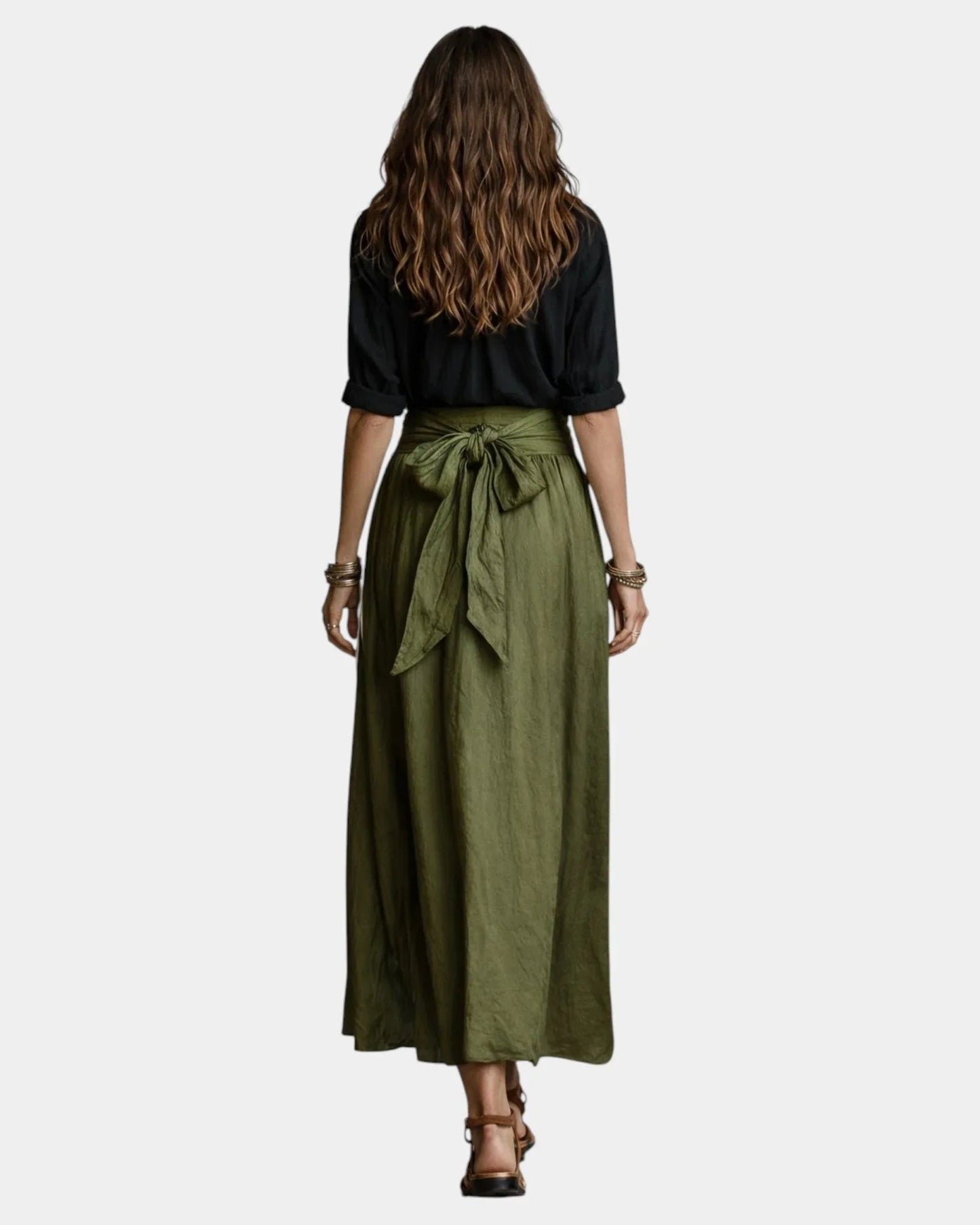 Dione | Midi rok + zwarte blouse cadeau