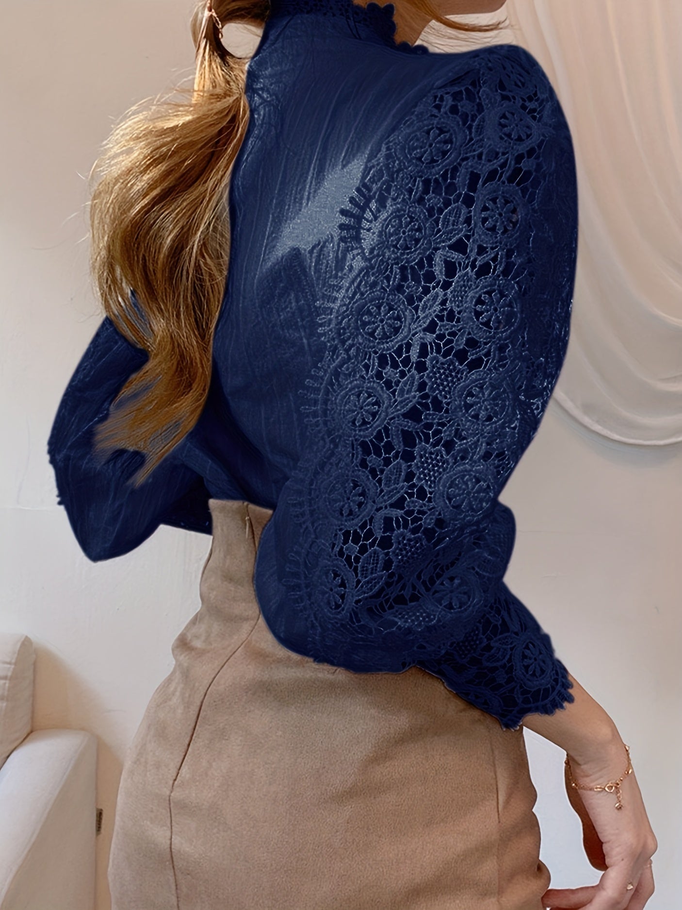 Parelsluiting Kanten Blouse - Kanten Details & Lange Mouwen