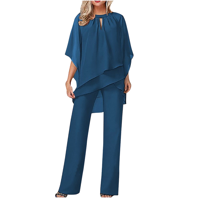 Elegante tweedelige set: blouse met asymmetrische zoom en wijde broek