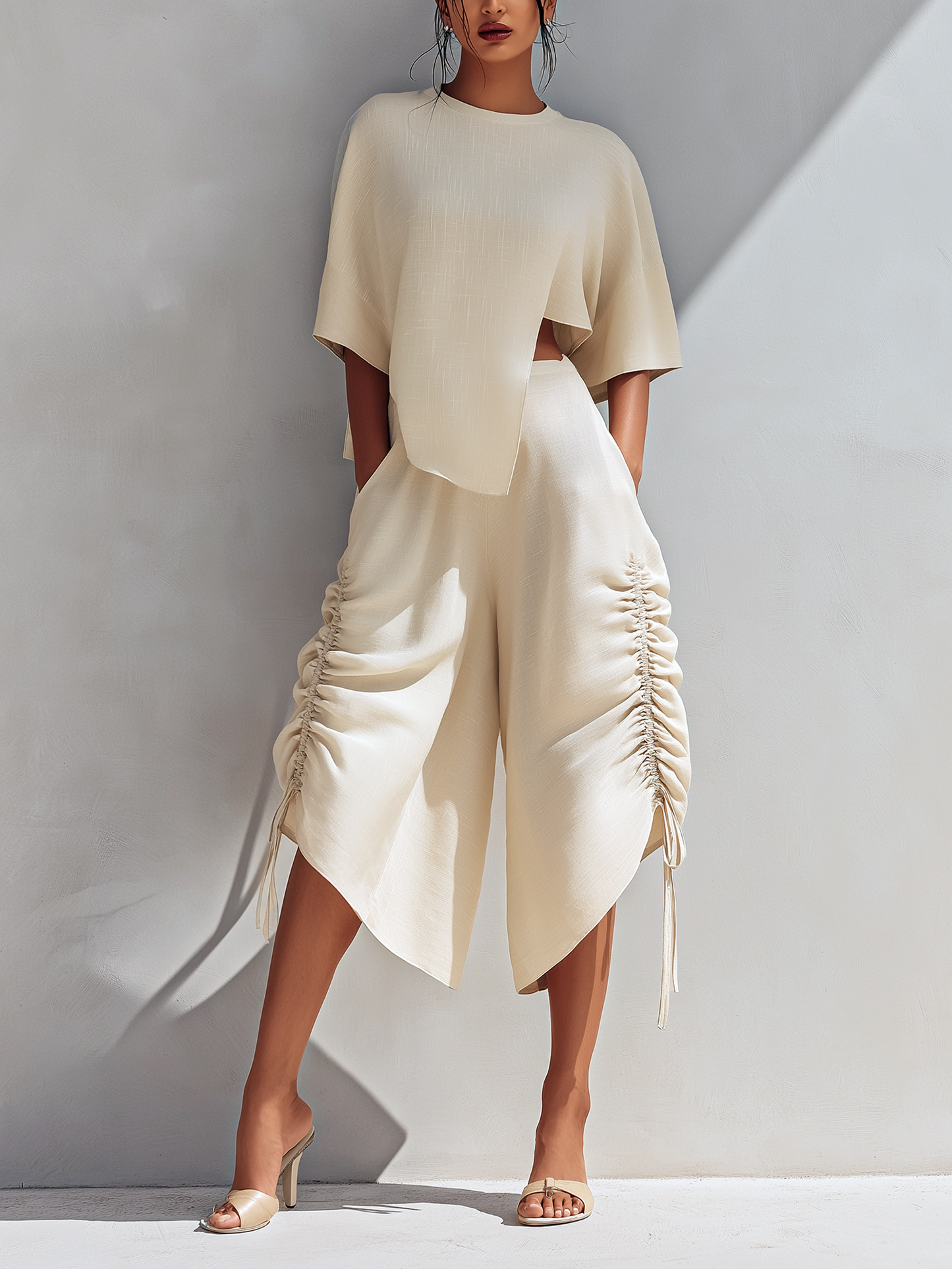 Irreguliere Cutout Linnenmix Top & Zijkant Touw Rimpel Asymmetrische Culotte Twee-delige Resort Set
