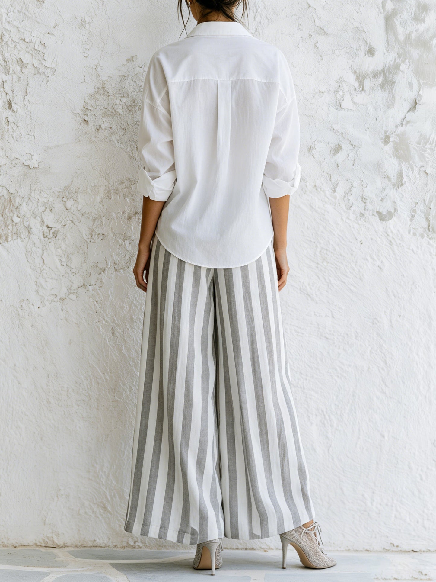 Ontspannen Oversized Witte Shirt Met Hoge Taille Gestreepte Wijde Broek Set
