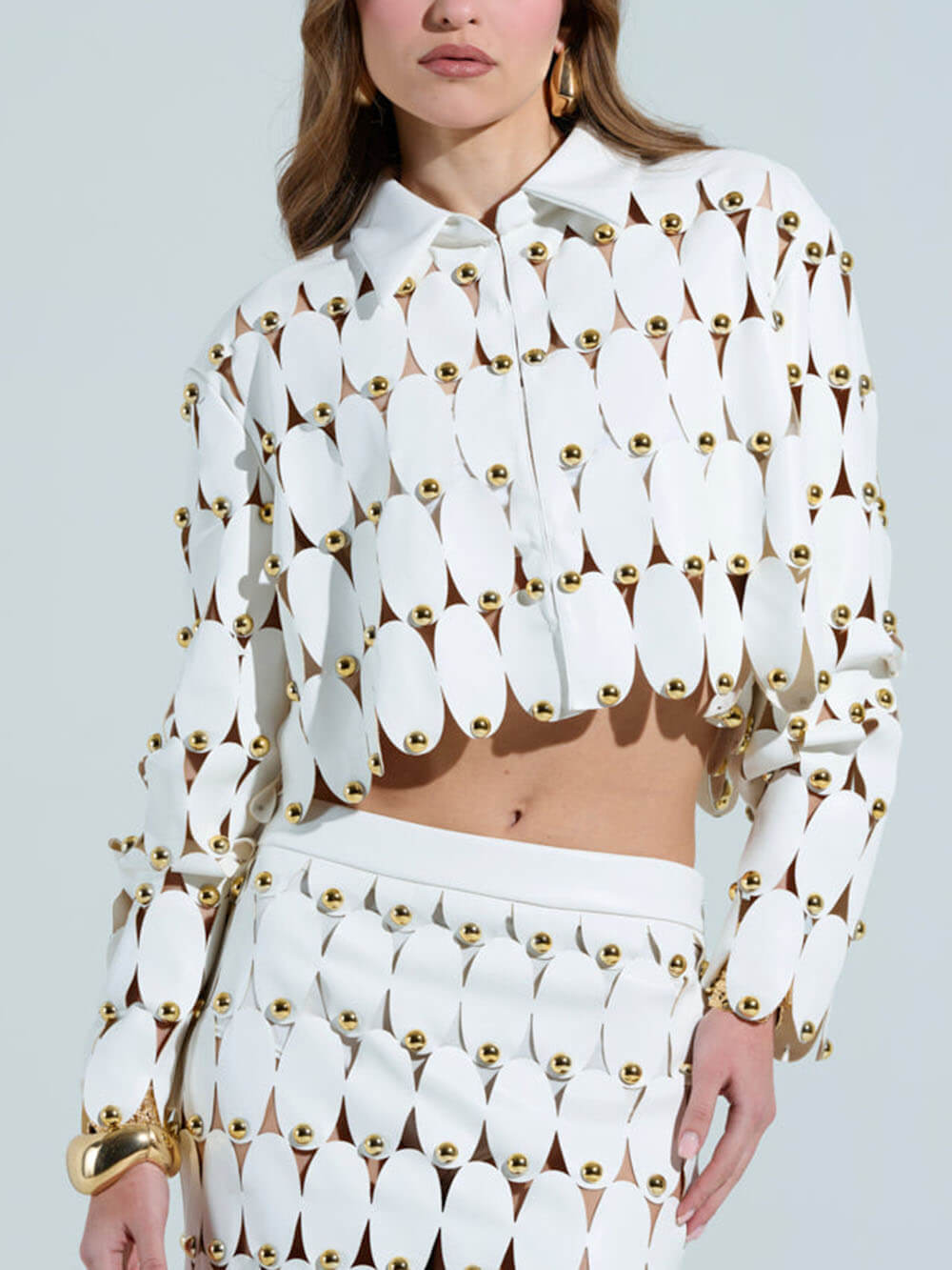 Exquise Cut-Out Studded PU Cropped Cardigan Top en Maxi Rok Set