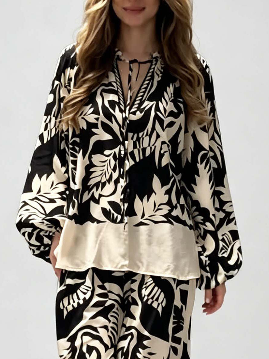 Bohemian Bladprint V-Hals Satijnen Shirt & Wijde Broek Set