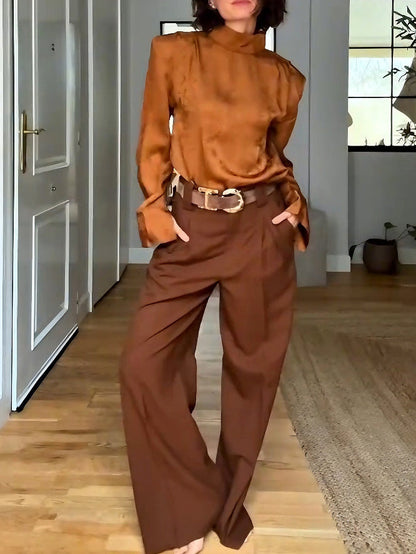 Elegante Satijnen Blouse met Hoge Hals & Broek Tweedelige Set