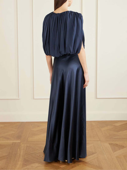 Elegante Gerimpelde Crop Top & Satijnen Midi Rok Set
