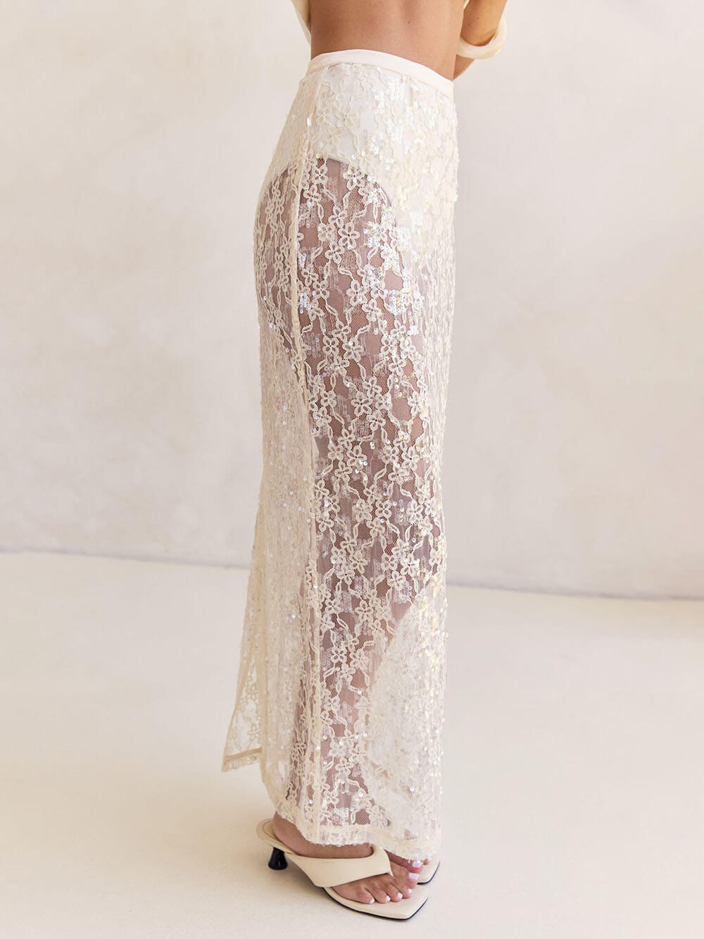 Elegante Off-Shoulder Spaghetti Strap A-Lijn Top & Transparante Pailletten Kant Hoge Taille Maxi Rok Set