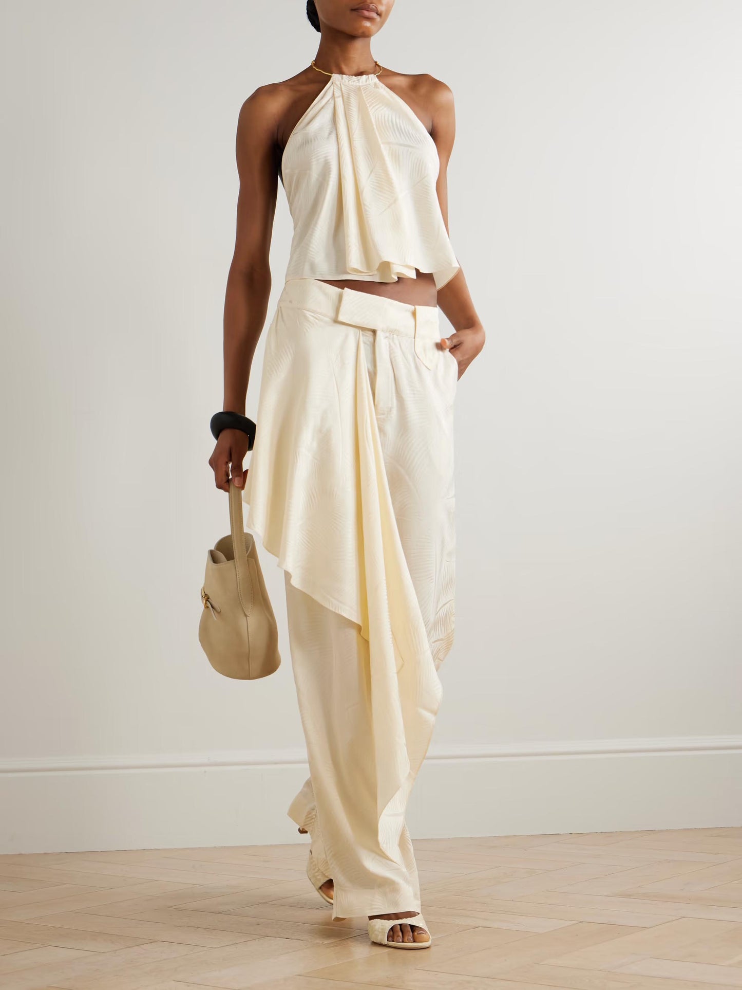Elegante Rugloze Cropped Top & Draped Wijde Broek Set