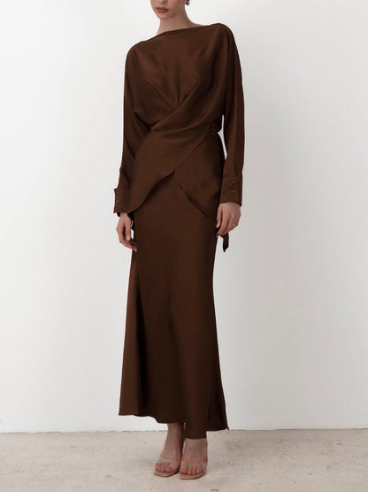 Elegante Asymmetrische Satijnen Blouse met Lange Mouwen
