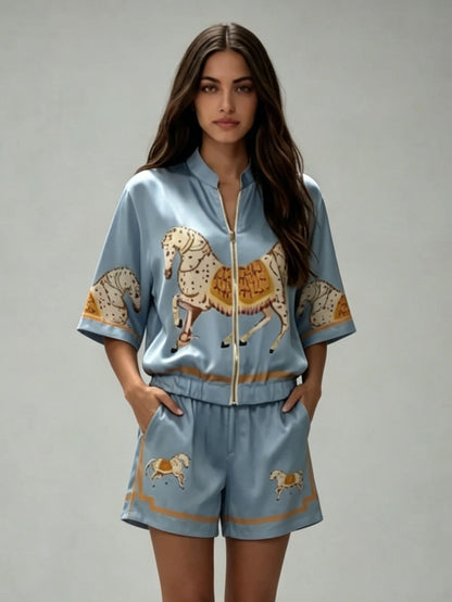 Exquise Satijnen Paardenprint Zip-Up Shirt & Shorts Set