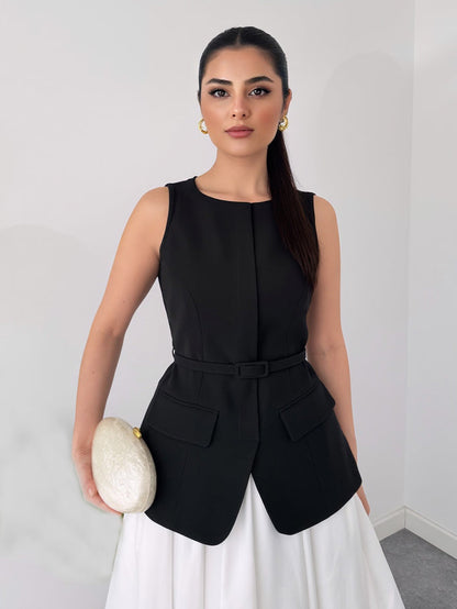 Elegante Mouwloze Vest en Witte Flared Midi Rok Twee-Delige Set
