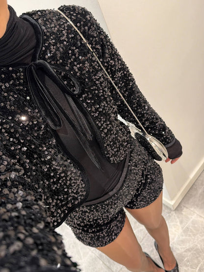 Exquise Zwarte Pailletten Blazer en Fluwelen Shorts Set