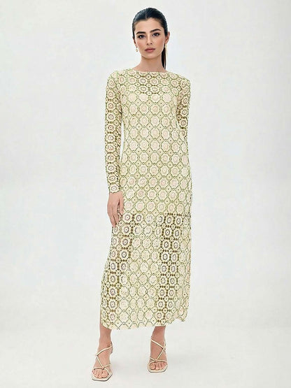 Elegante Maxi Jurk met Lange Mouwen van Haakwerk