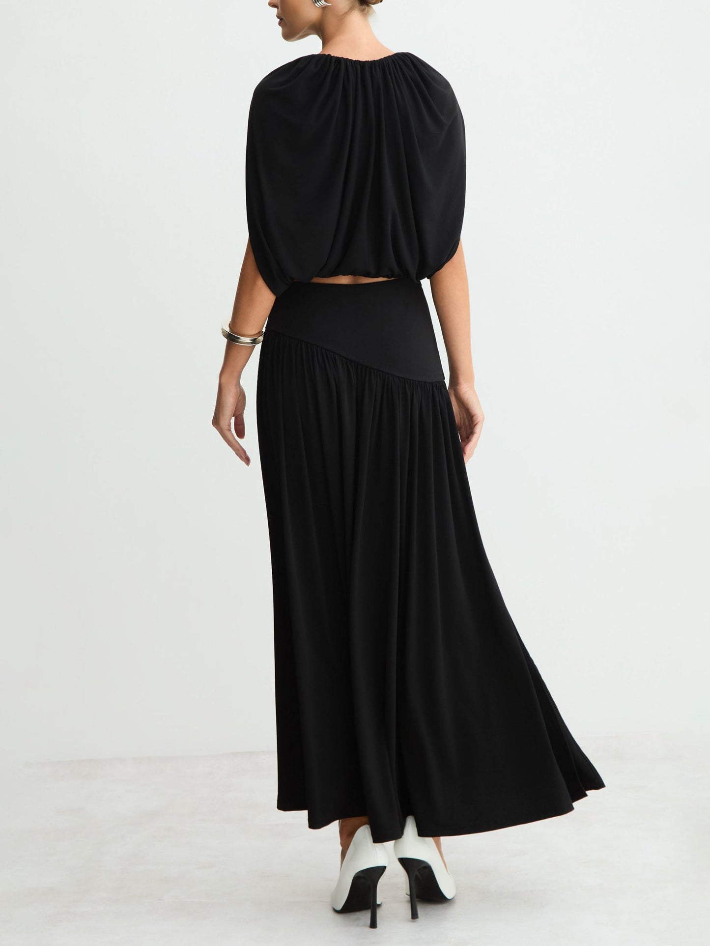 Sexy Gerimpelde Crop Top & Vloeiende Maxi Rok Set