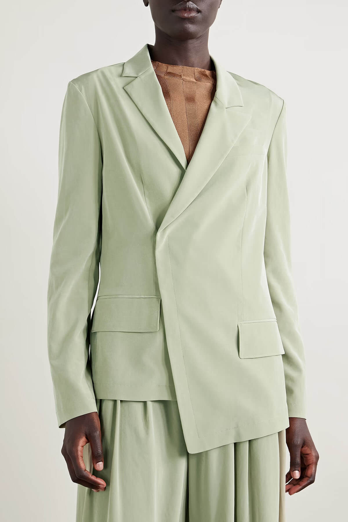 Mode Asymmetrische Crepe Blazer Geplooide Zak Brede Pantalon Set