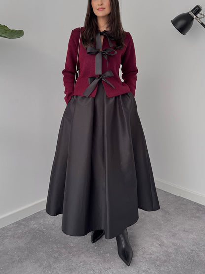 Elegante Boog-Breikardigan En A-Lijn Maxi Rok Set