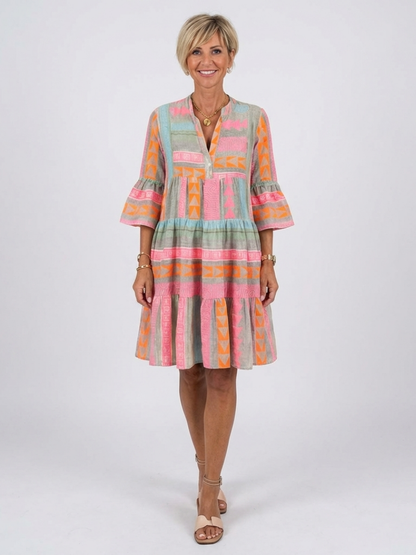 Maelle | Geometrische Print V-hals Stufenjurk in Knielengte
