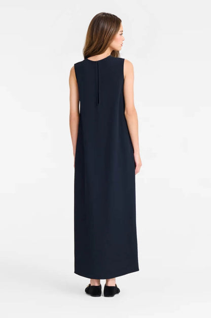 Unieke Minimalistische Mouwloze Jumpsuit met Hoge/Lage Zoom