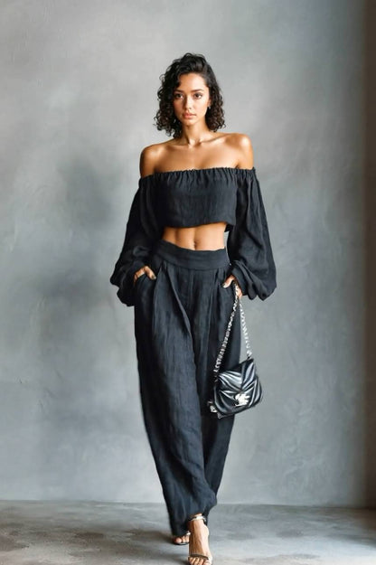 Off-Shoulder Korte Top En Brede Pantalon Set