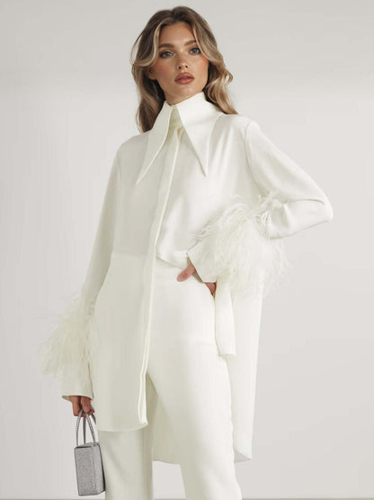 Elegante Satijnen Shirt met Veerafwerking Twee-delige Set