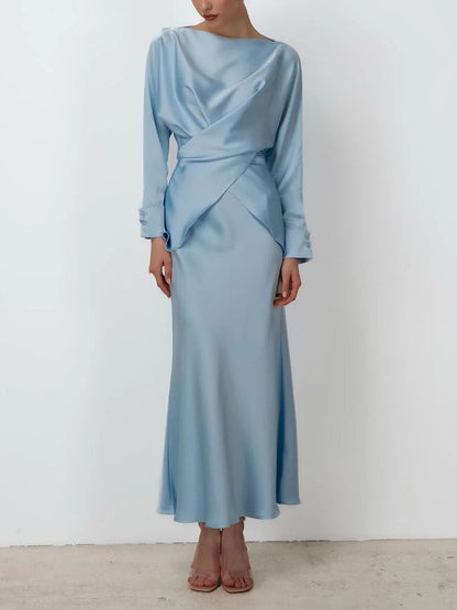 Elegante Asymmetrische Satijnen Blouse met Lange Mouwen