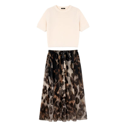 ✨Tweedelige set voor dames, bestaande uit een trui en een soepelvallende rok met luipaardprint