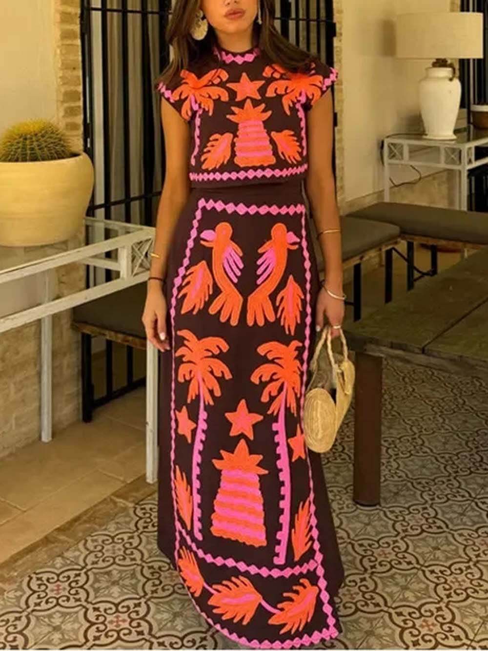Modieuze, elegante top en rok met hoge taille, print en korte mouwen