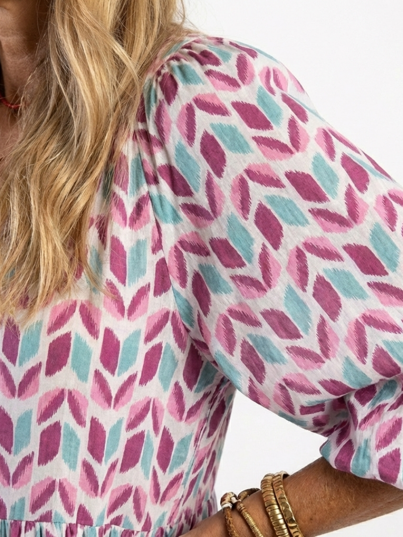 Mireya | Midi-jurk met lange mouwen en geometrische print