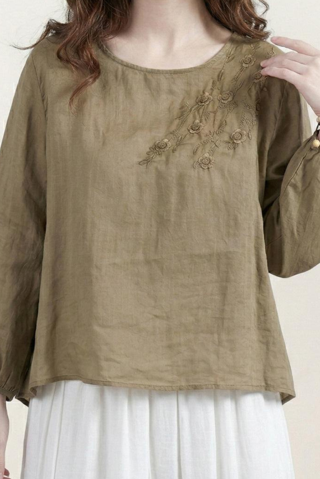 Ariella | Linnen Geborduurde Blouse