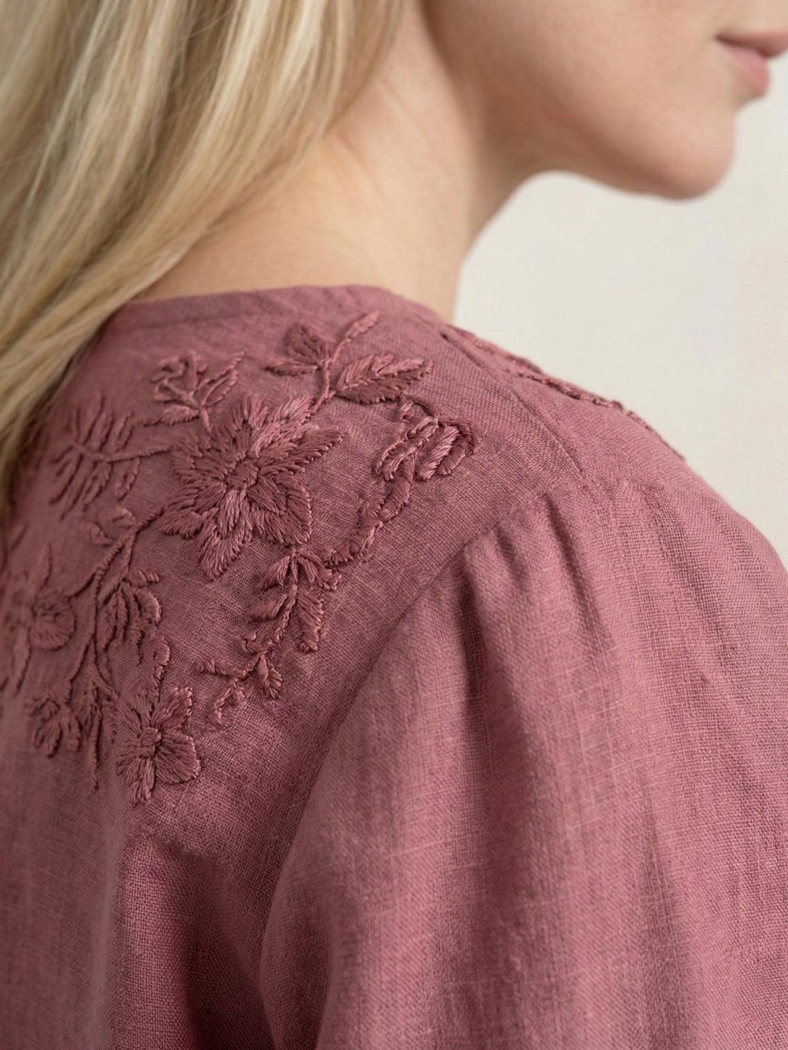 Ariella | Linnen Geborduurde Blouse