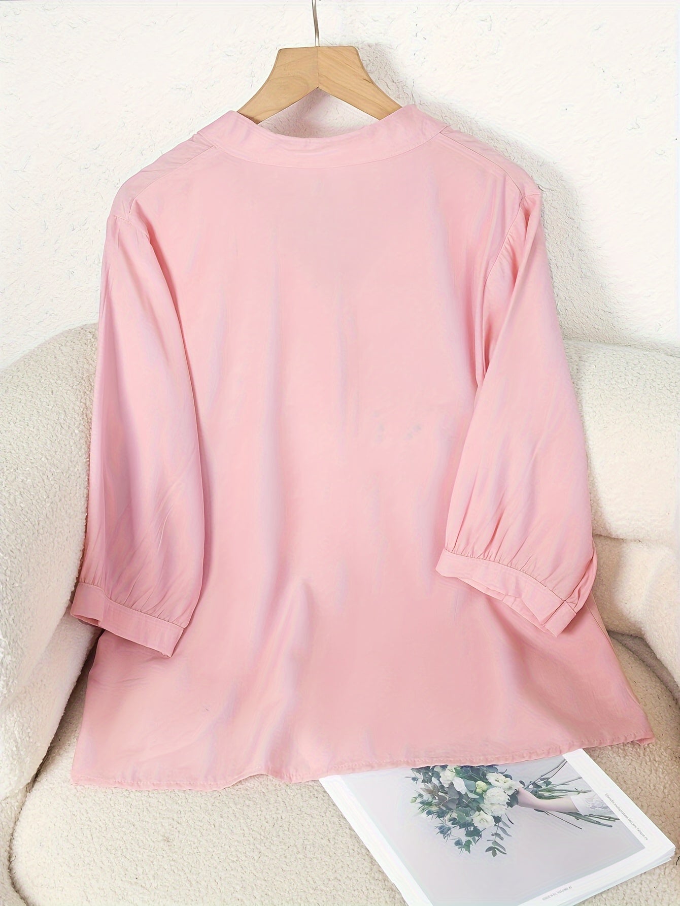 Bloemmotief Blouse - Knop Voorontwerp & Staande Kraag
