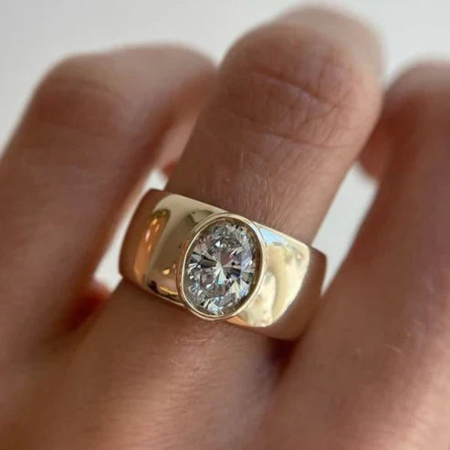 Vintage Ring met Ingewerkte Zirkonia in Goud