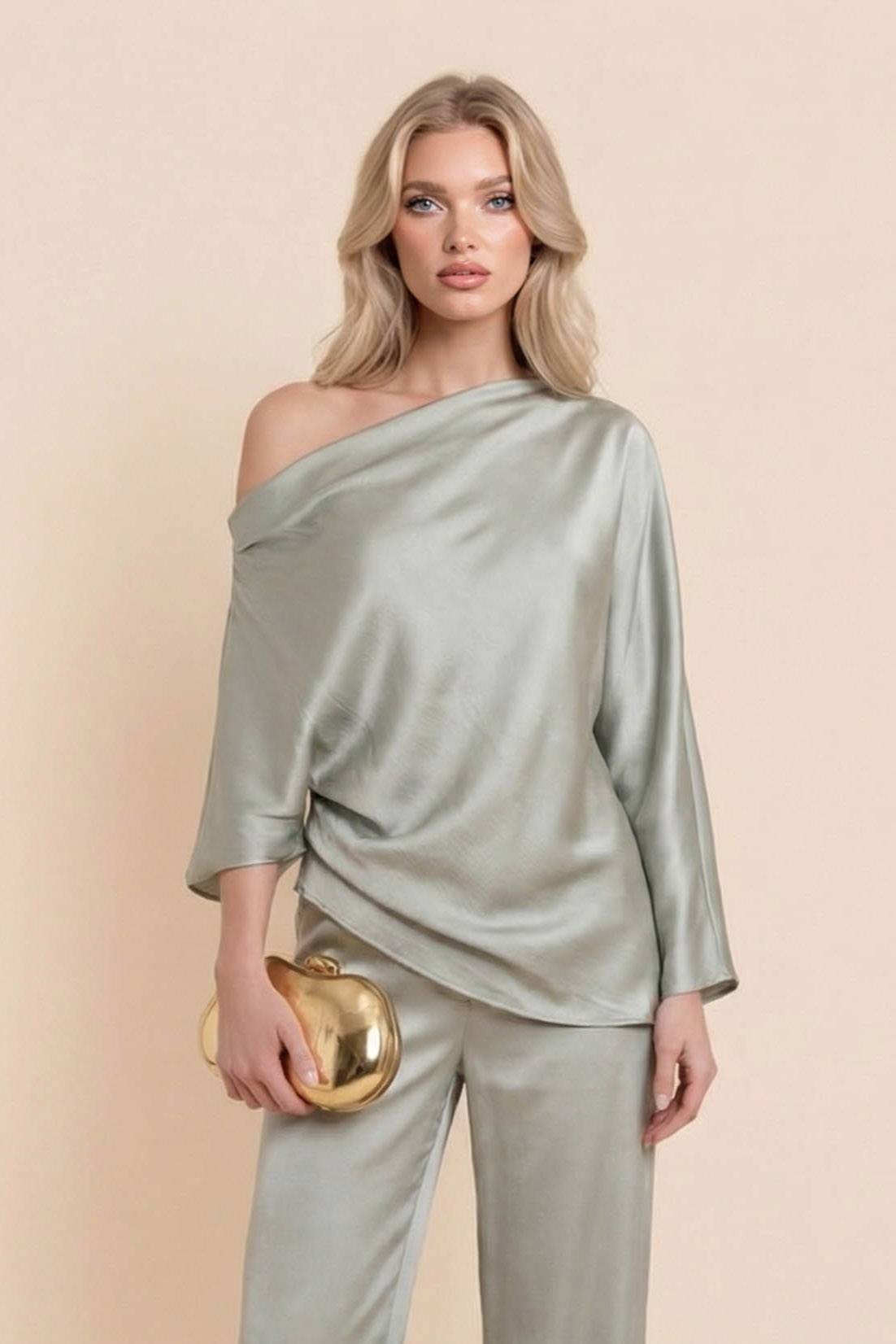 Off-Shoulder Asymmetrische Shirt En Wijde Pantalon Set