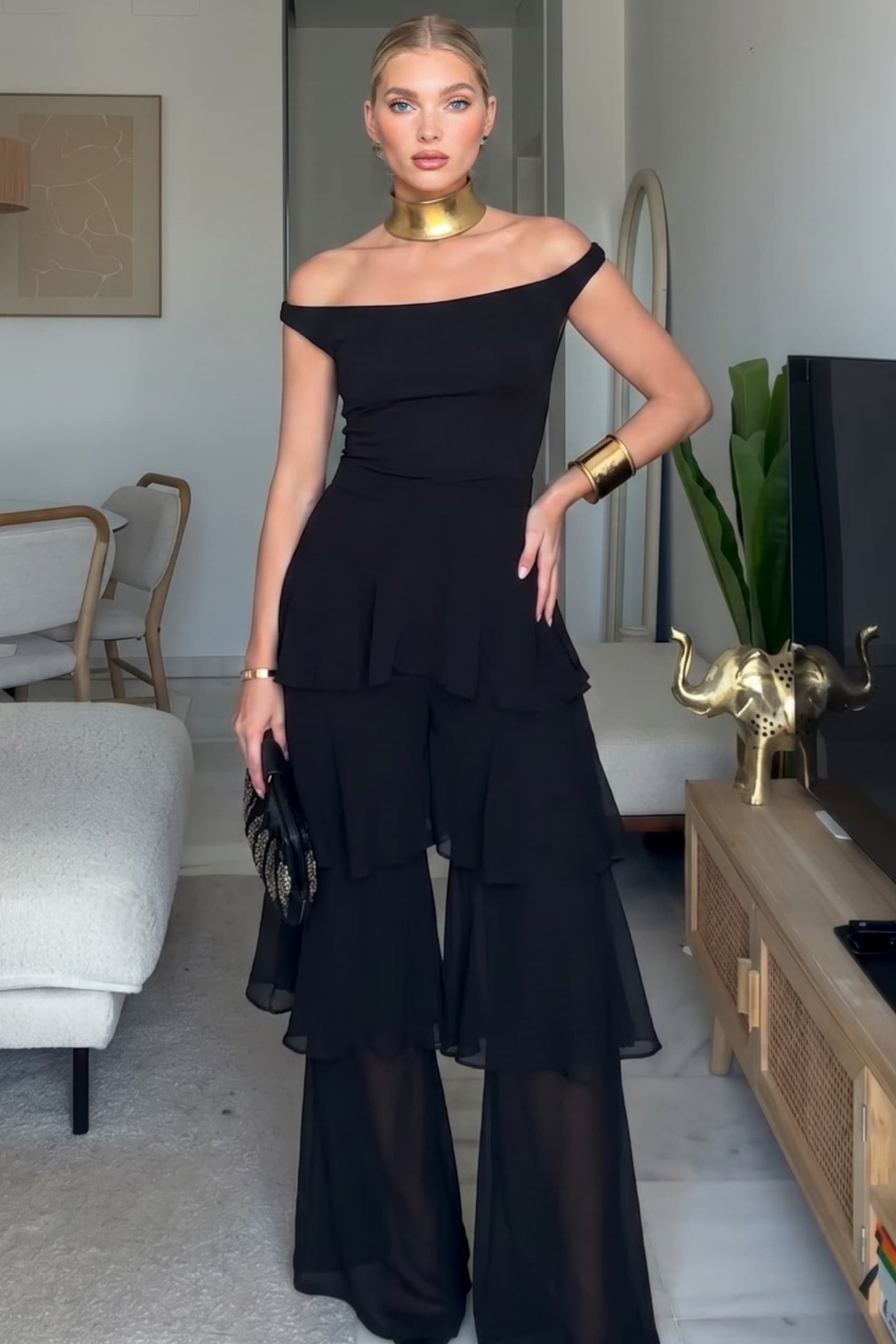 Off-shoulder Top En Rimpelbroek Pak