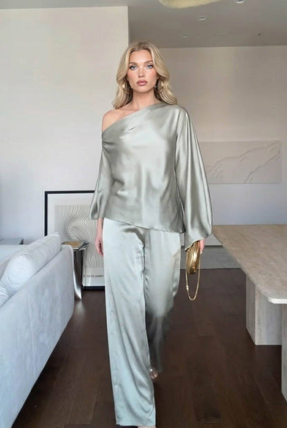 Off-Shoulder Asymmetrische Shirt En Wijde Pantalon Set