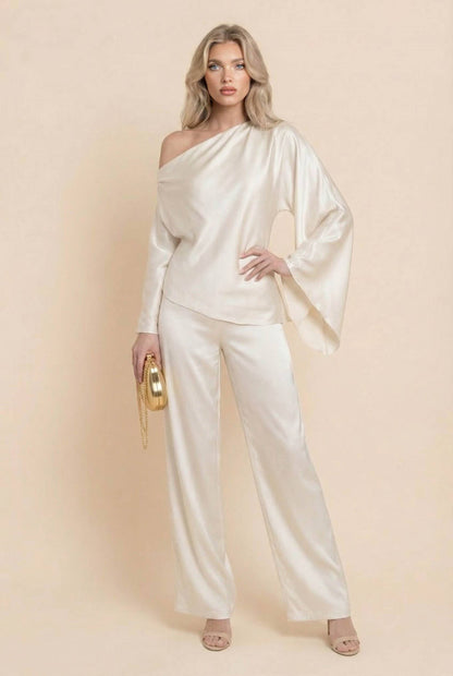 Off-Shoulder Asymmetrische Shirt En Wijde Pantalon Set