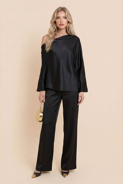 Off-Shoulder Asymmetrische Shirt En Wijde Pantalon Set