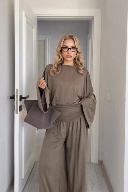 Casual T-shirt met Lange Mouwen en Wijde Broek Set