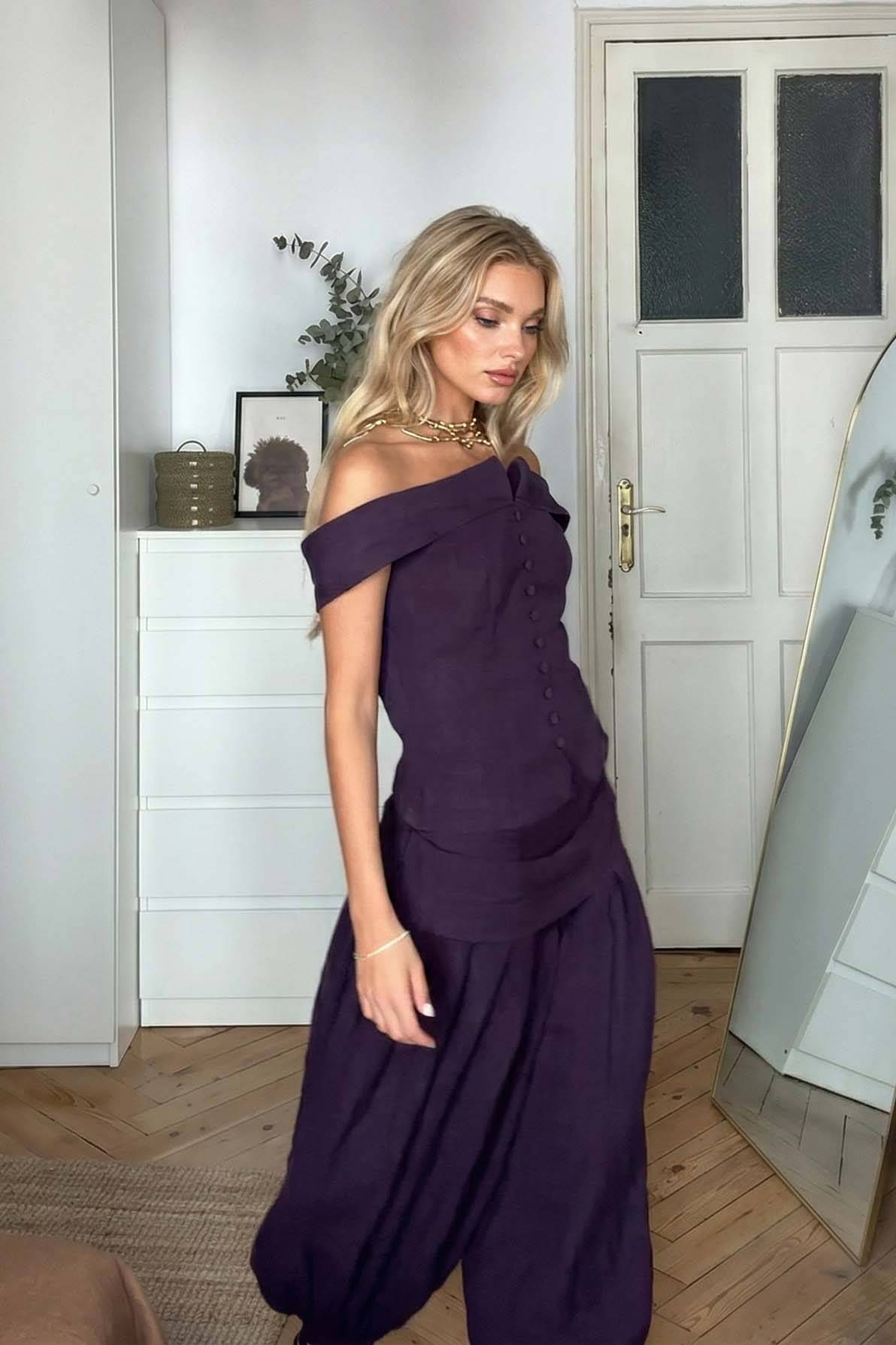 Off-shoulder Top en Bloomer Set