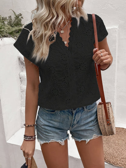 Eyelet Borduursel V-Hals Blouse - Korte Mouwen & Knopen