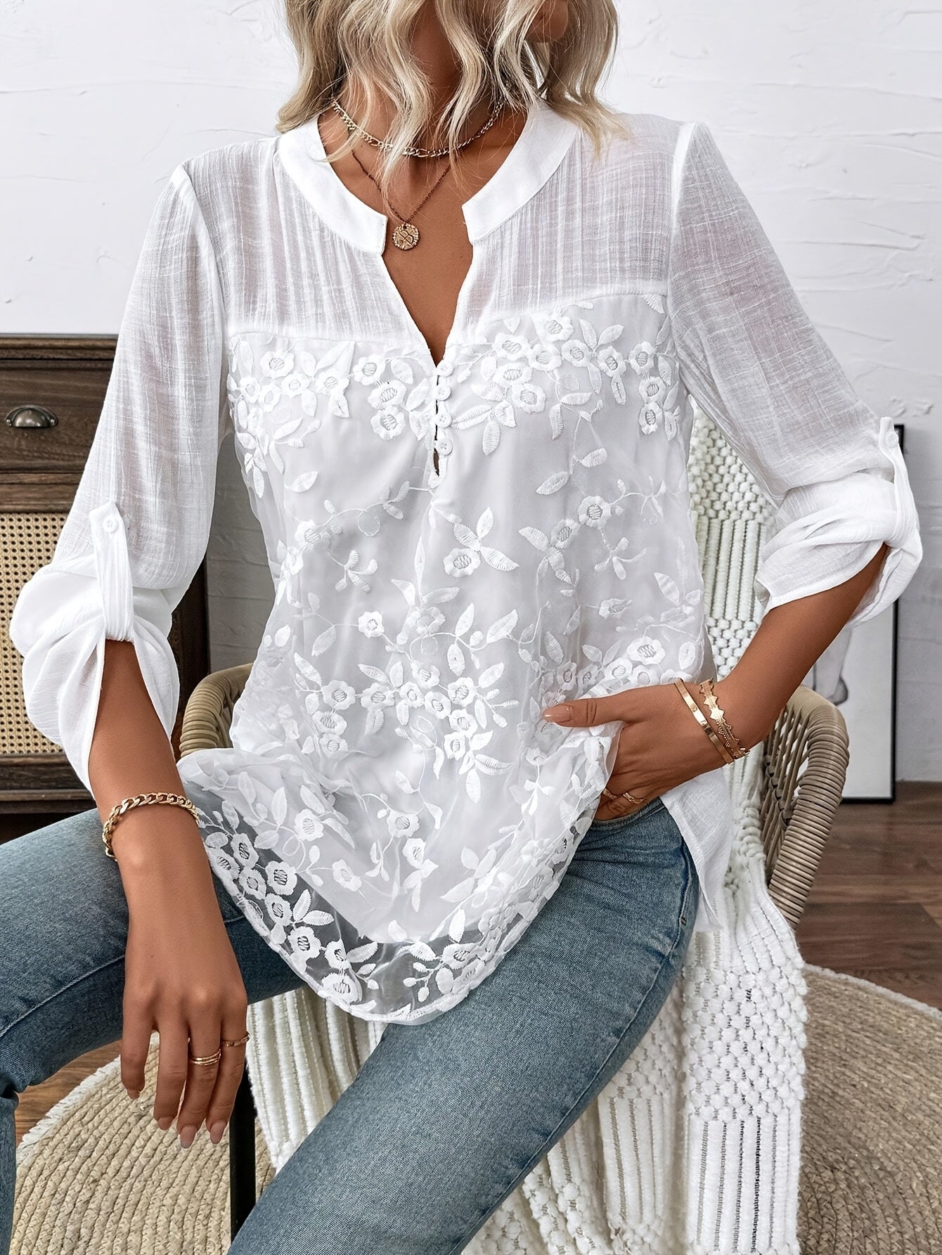 Geborduurde Blouse - Bloemmotief & Lange Mouwen Ontwerp