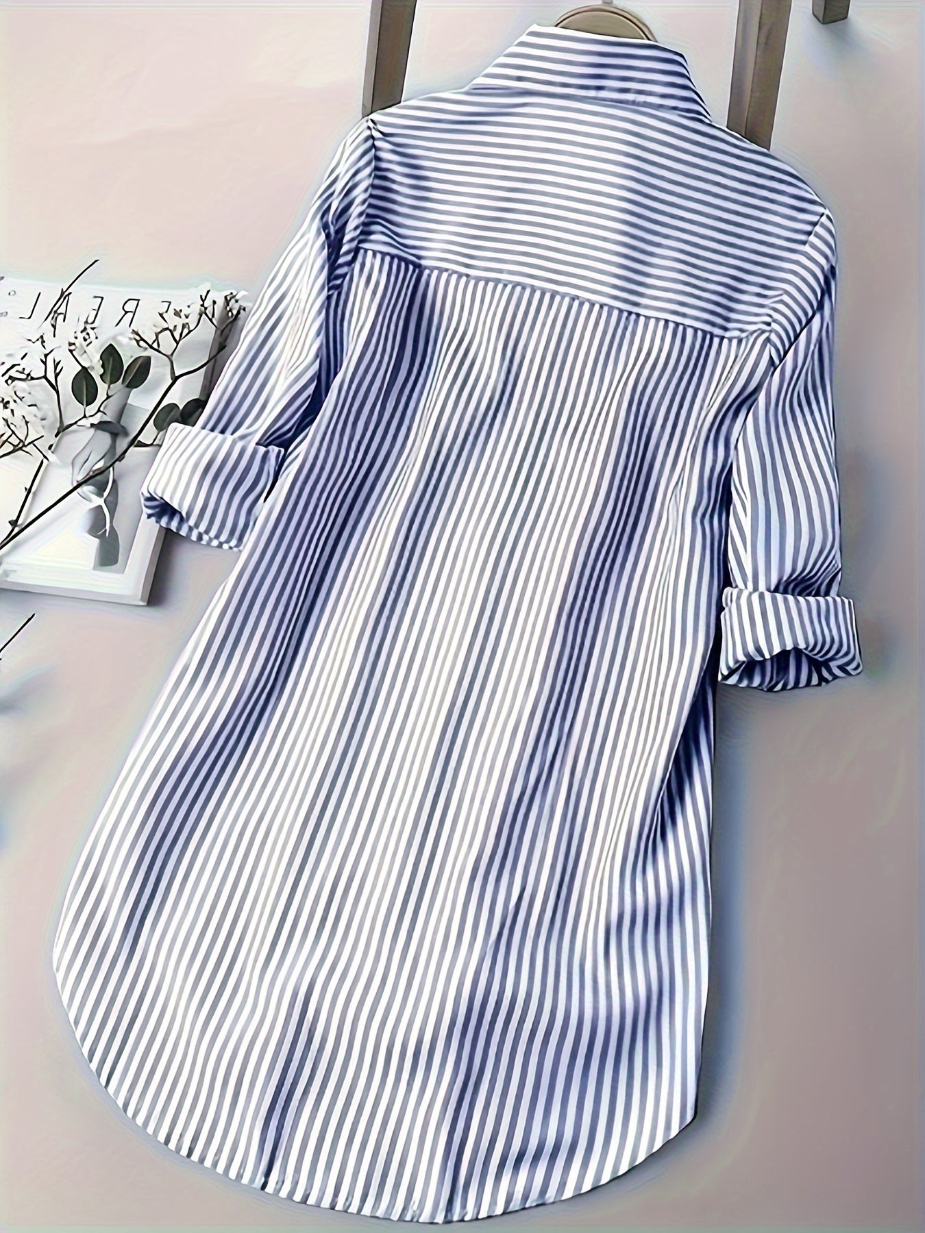 Gestreepte Blouse - Lange Mouwen & Reverskraag Met Knopen