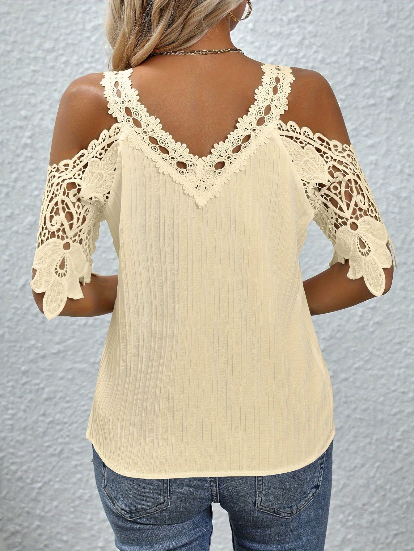 Kant Koud Schouder Blouse - V-Hals Ontwerp & Korte Mouwen