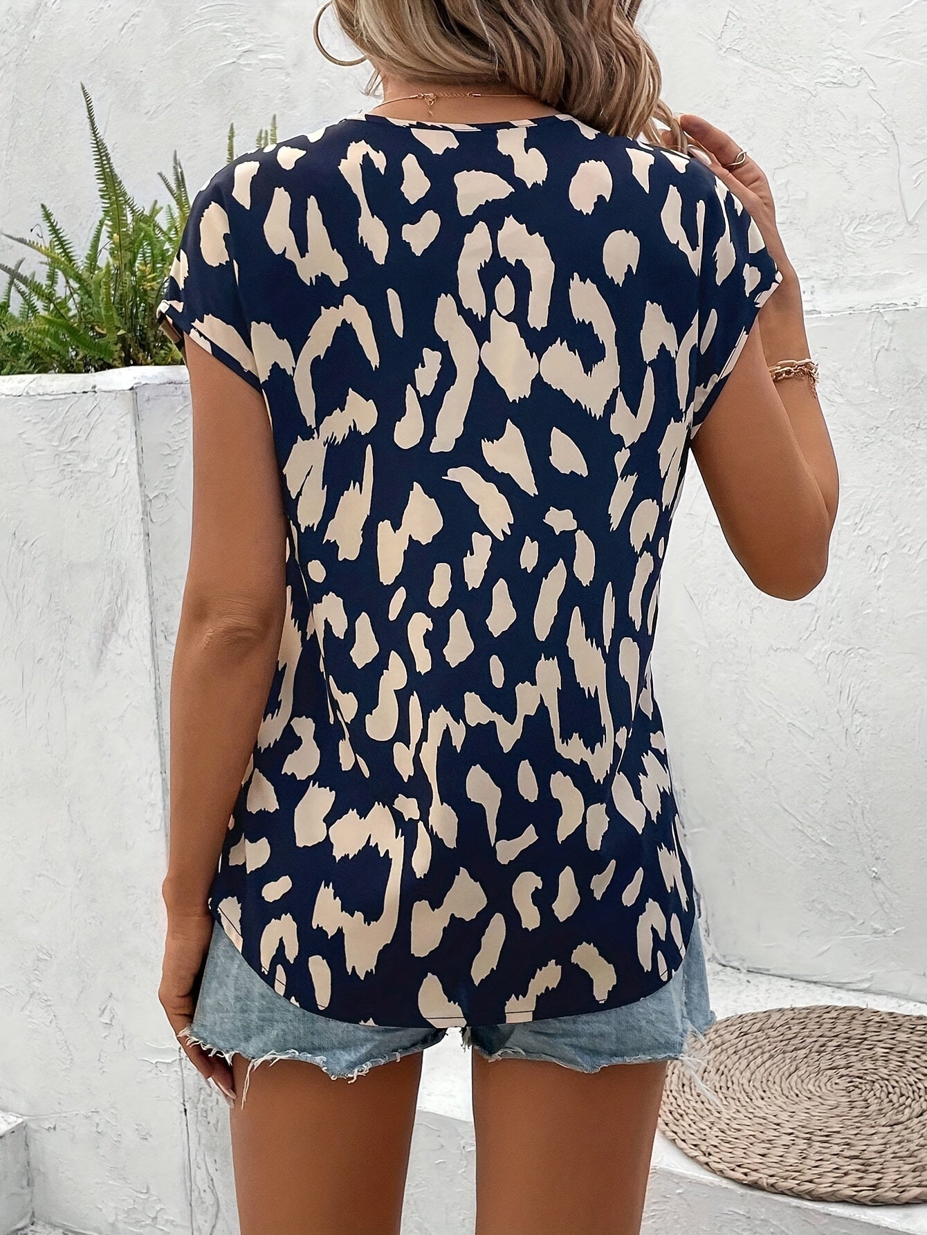 Luipaardprint V-Hals Blouse - Batwing Korte Mouwen & Ademend Materiaal