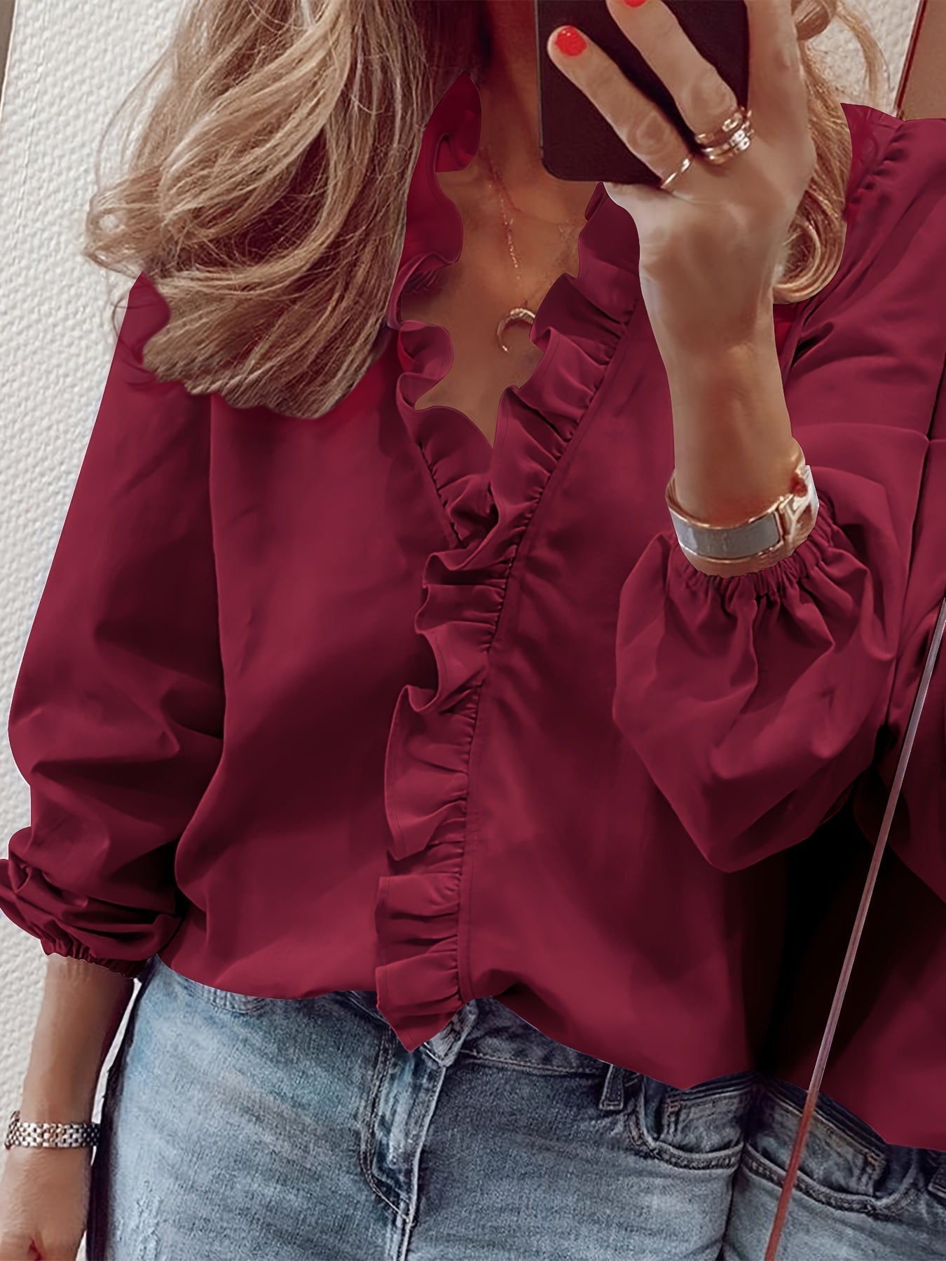 Rimpelrand V-Hals Shirt - Loose Fit & Semi-Transparant Materiaal