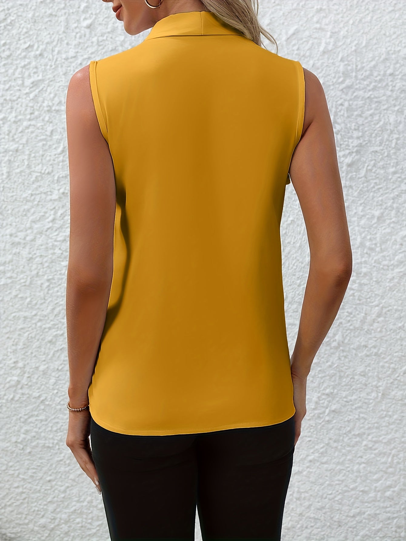 V-Hals Mouwloze Blouse - Lichtgewicht Stof & Ruime Pasvorm