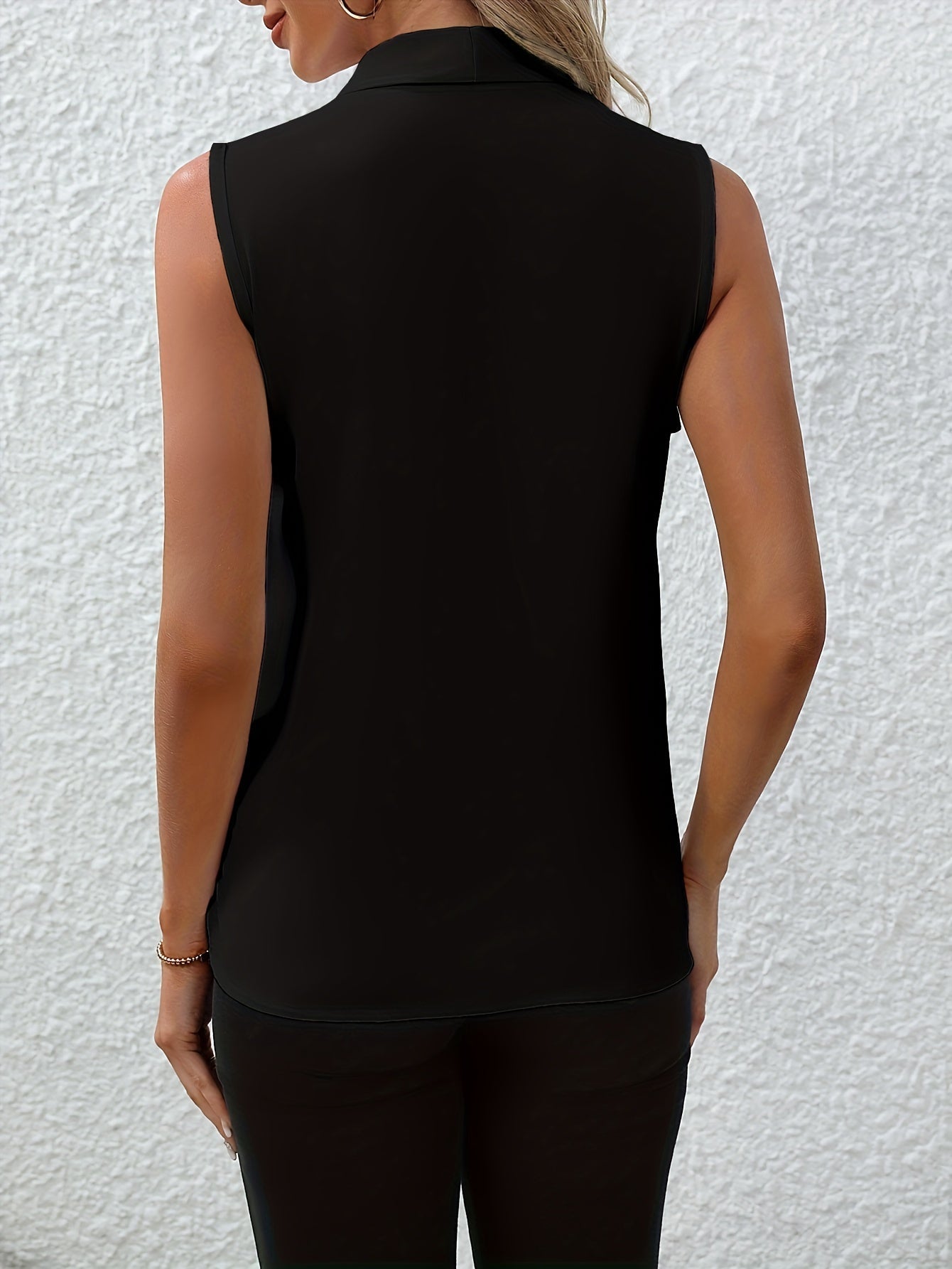 V-Hals Mouwloze Blouse - Lichtgewicht Stof & Ruime Pasvorm