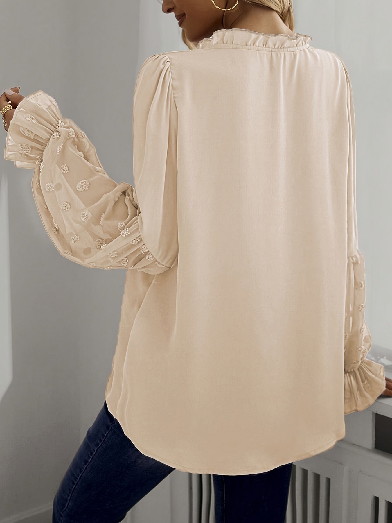 V-hals Blouse - Bloemige Mesh Ontwerp en Rimpel Mouwen